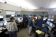 (Photo - the LCLS team in the control room)
