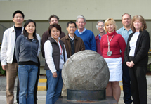 (Photo - new SLAC employees Dec 4, 2008)